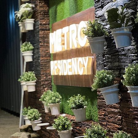 Hotel Metro Residency Kochi Zewnętrze zdjęcie