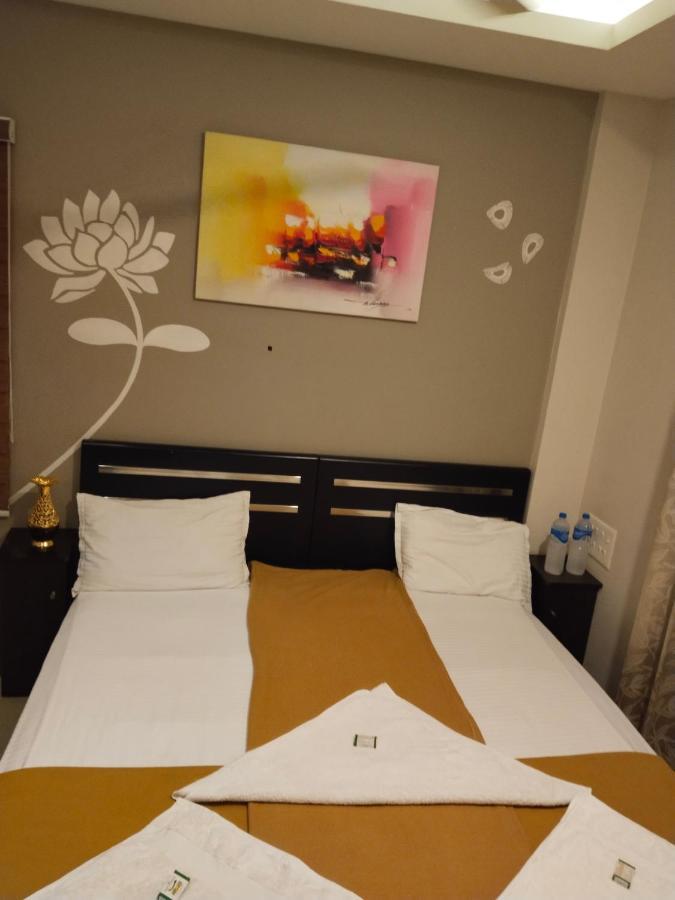 Hotel Metro Residency Kochi Zewnętrze zdjęcie