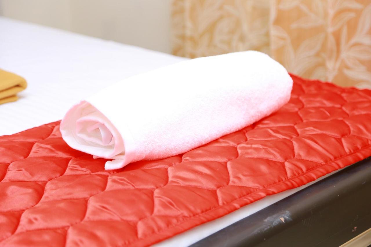 Hotel Metro Residency Kochi Zewnętrze zdjęcie