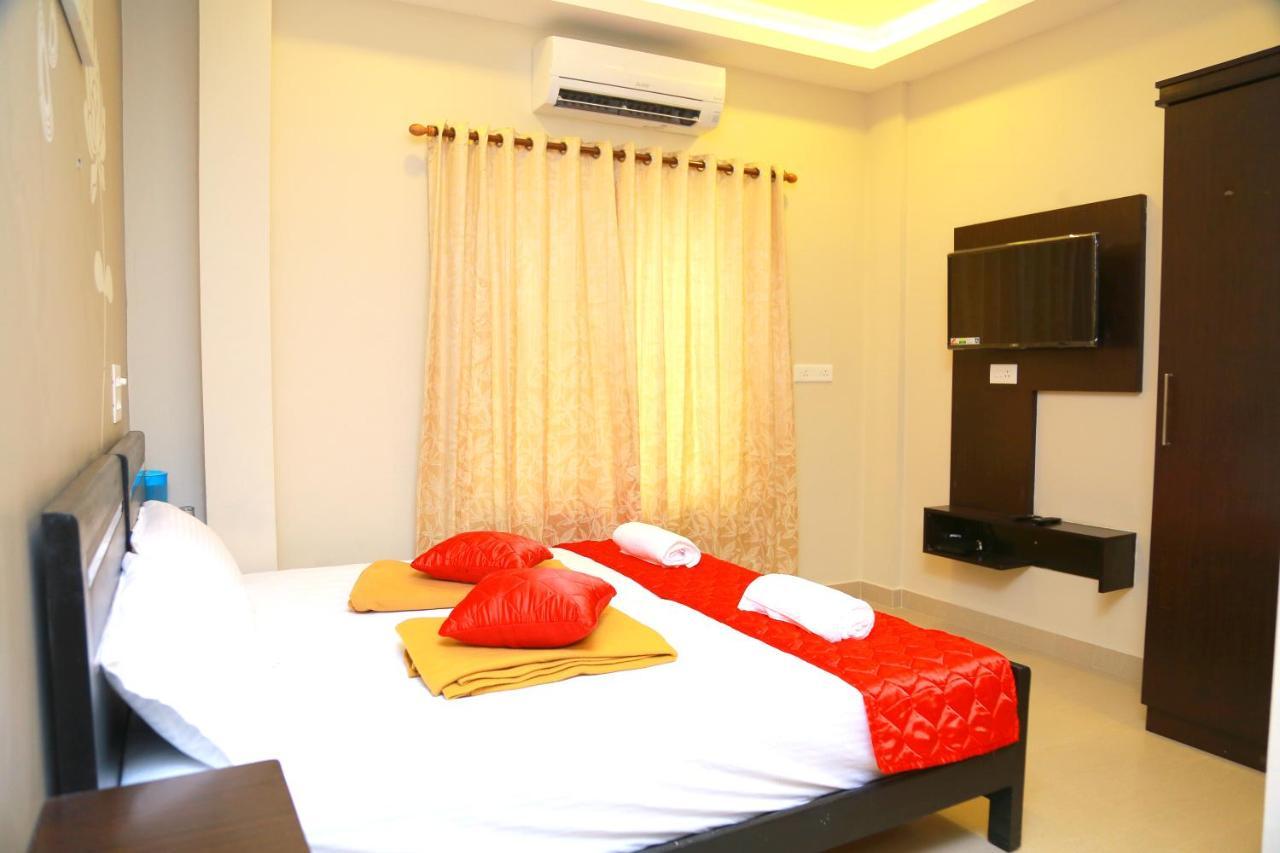 Hotel Metro Residency Kochi Zewnętrze zdjęcie