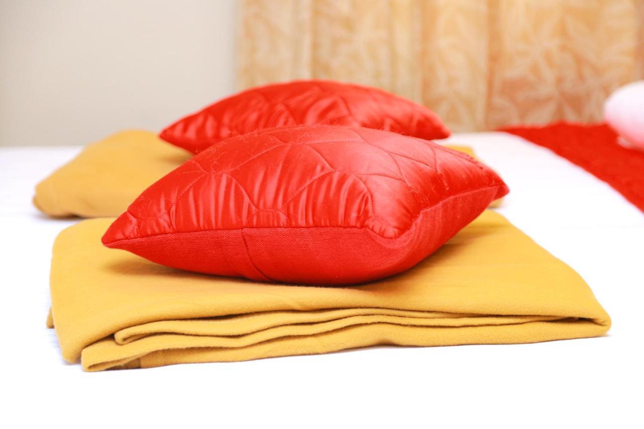Hotel Metro Residency Kochi Zewnętrze zdjęcie