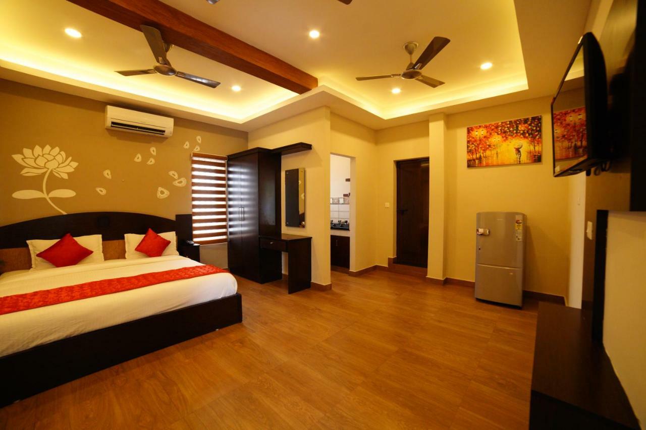 Hotel Metro Residency Kochi Zewnętrze zdjęcie