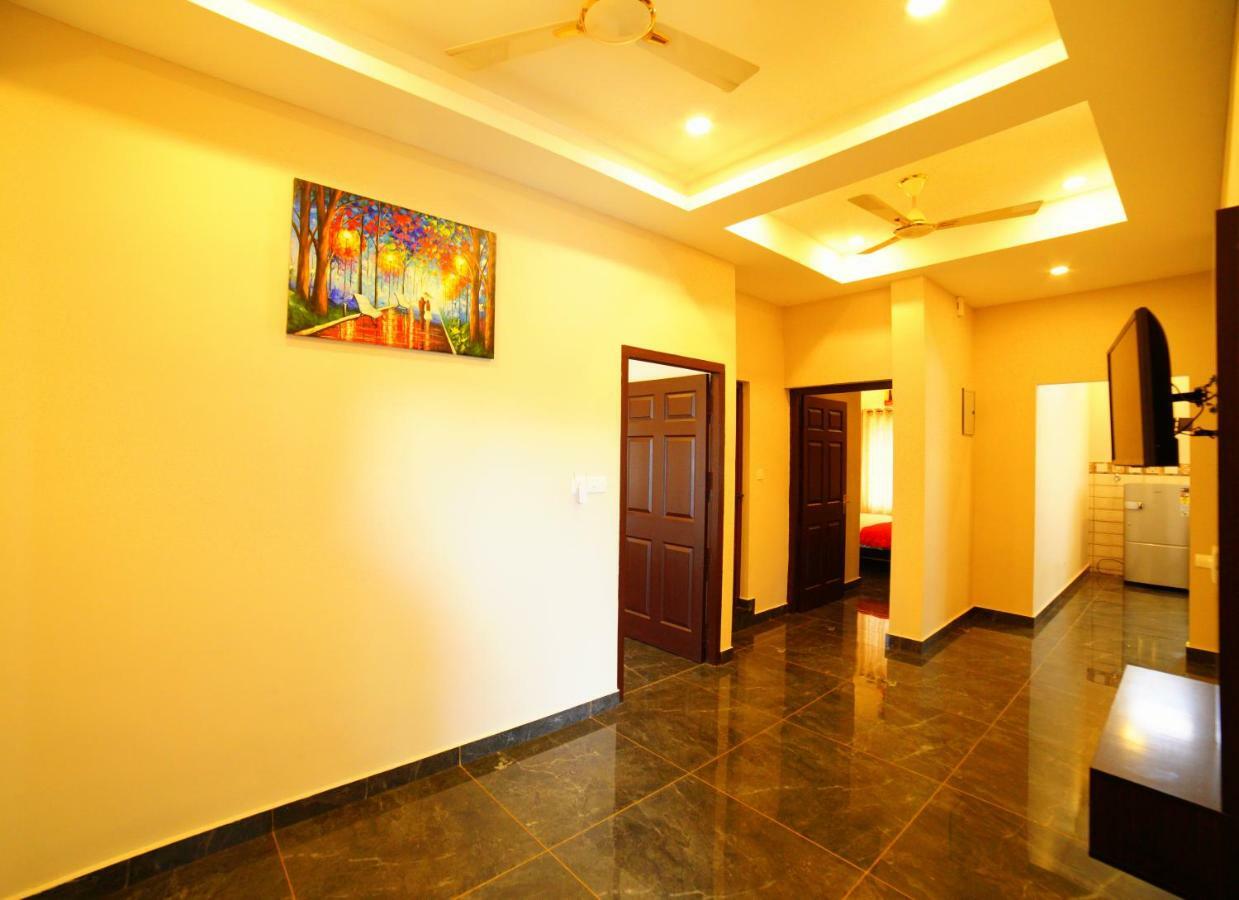 Hotel Metro Residency Kochi Zewnętrze zdjęcie