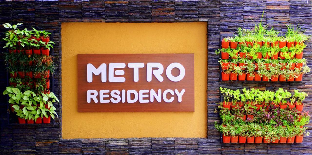 Hotel Metro Residency Kochi Zewnętrze zdjęcie